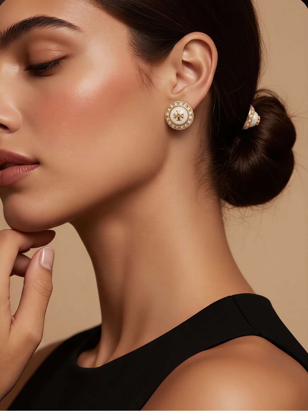 ❌Price Drop ❌NWT TORI BURCH STUD NATALIE CRYSTAL PEARL EARRINGS.